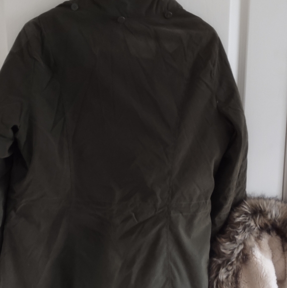 Jacket - Picture 5 of 8